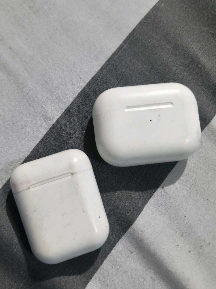 2 Pieces Airpods