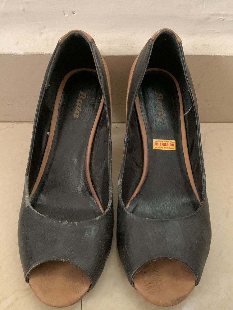 Bata, Heels , Black &amp; Brown. Size-UK 6, US-39