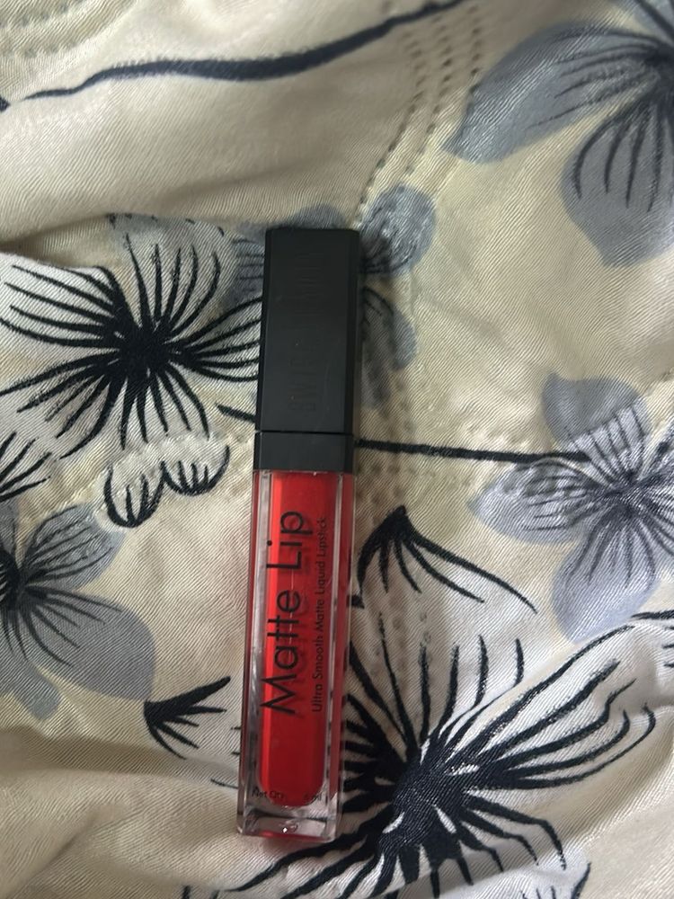 red matte liquid lipstick