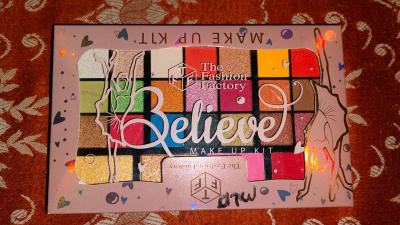Makeup Kit - Eye Shadow Palatte