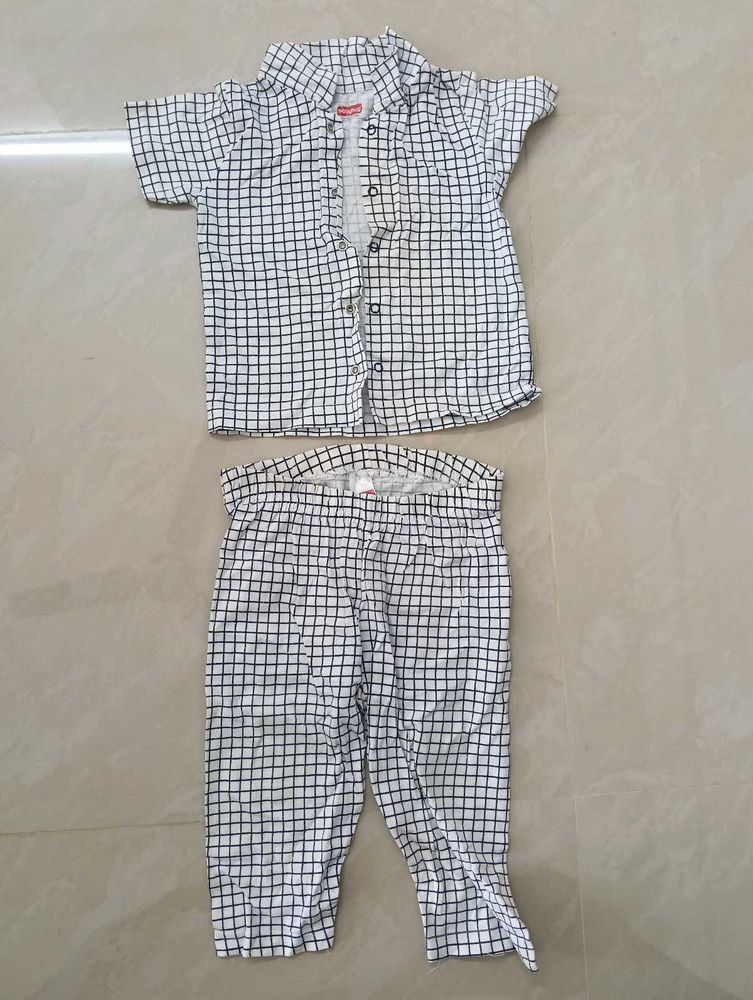 Babyhug Half Sleeves Nightsuit Checks Print