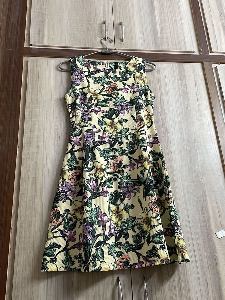 Floral Sleeveless Dress