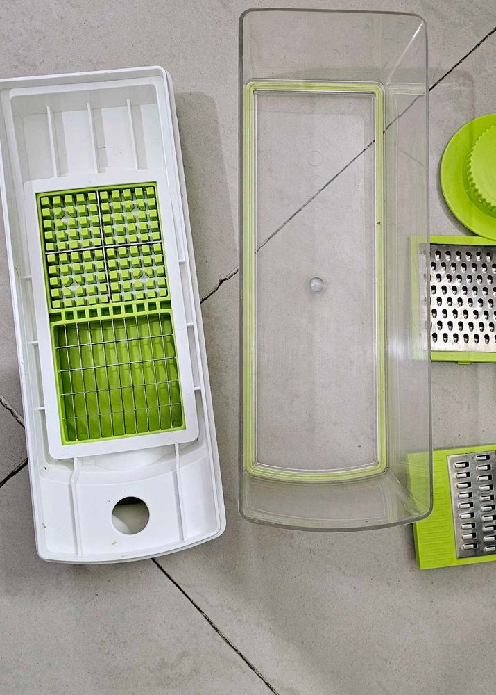 Multi-Functional Vegetable Chopper