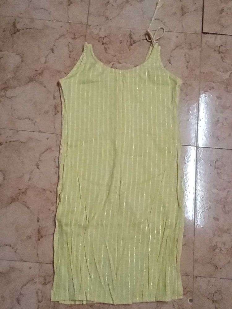 Yellow Short Kurti With One Sided Noat