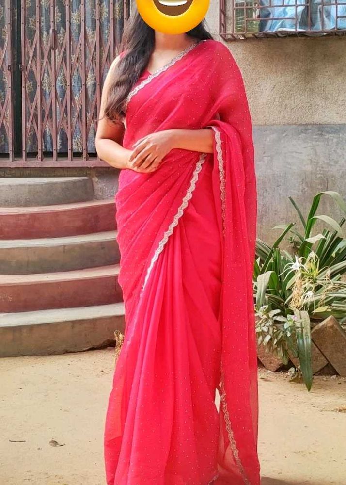 Elegant pink Saree with Lace Detail