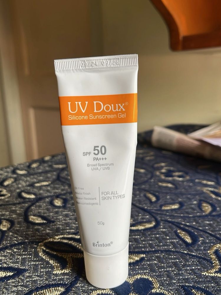 UV Doux Silicone Sunscreen Gel SPF 50