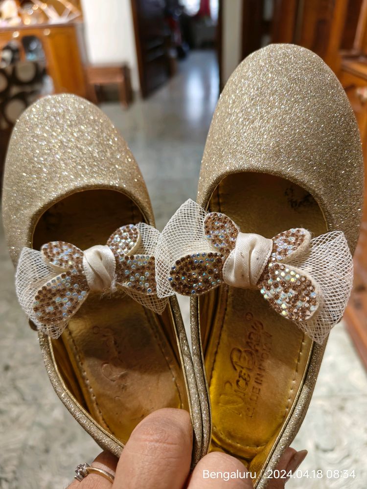 Girls Kids Golden Ballerina Sandals With Bow