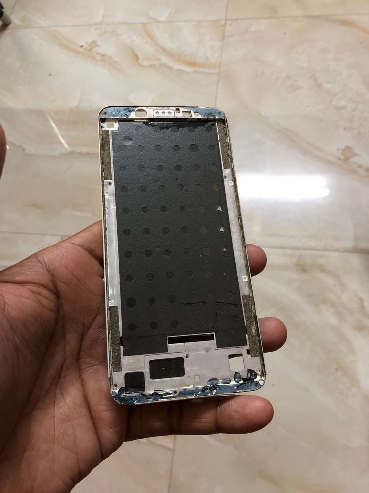 Redmi Note 5 Pro LCD FRAME MIDDLE PANNEL FOR SALE