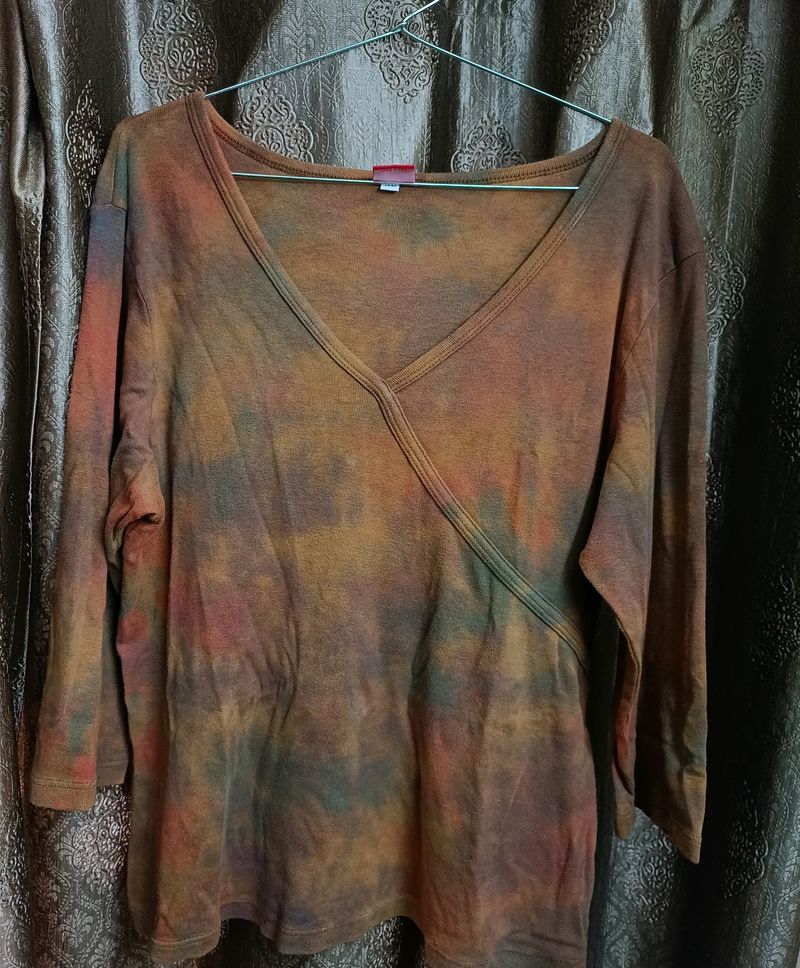 Tie-Dye V-Neck Long Sleeve Top