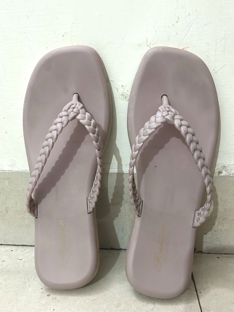 Braided Pink Slipper - Size 4