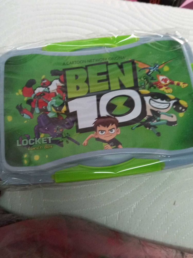 Ben 10 Lunch Box