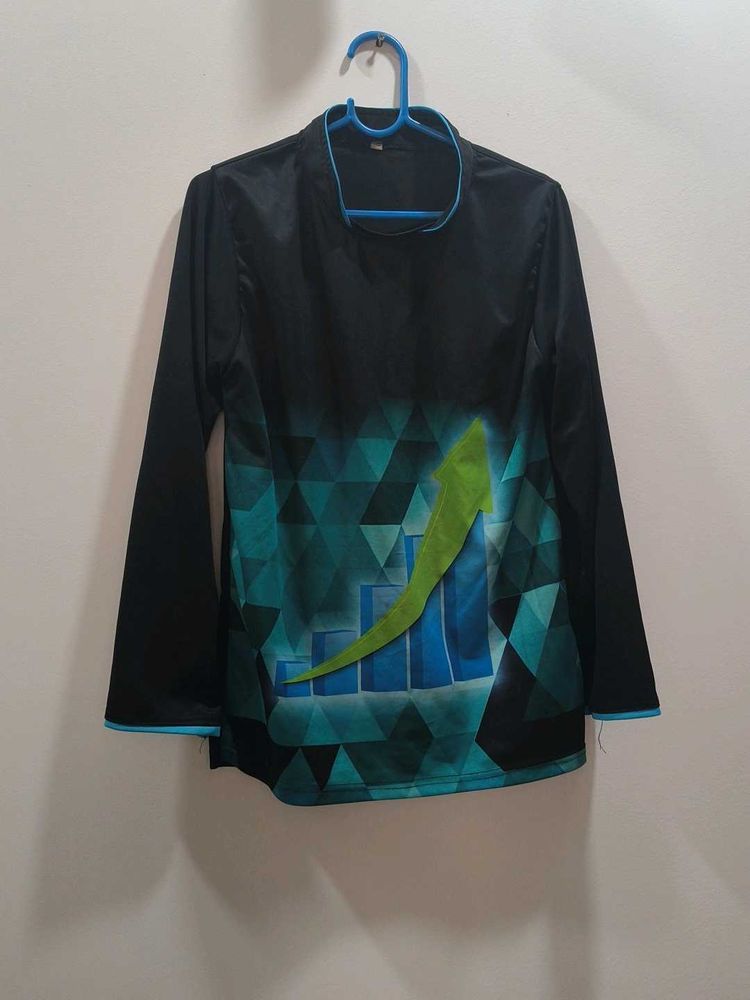 Stylish Graphic Print T-Shirt