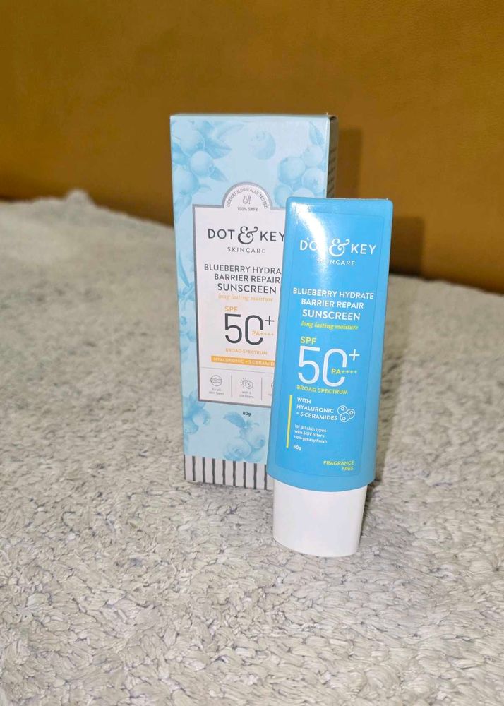 Dot &amp; Key Blueberry Sunscreen SPF 50+