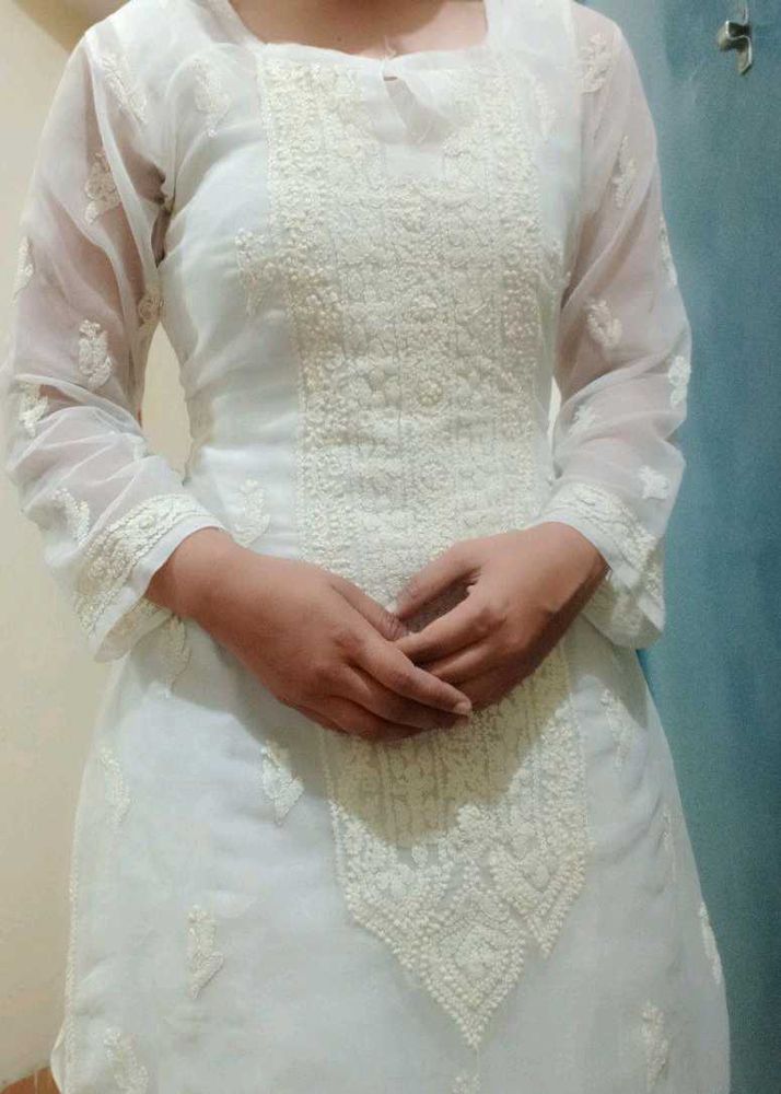 Chikankari Kurti With Inner