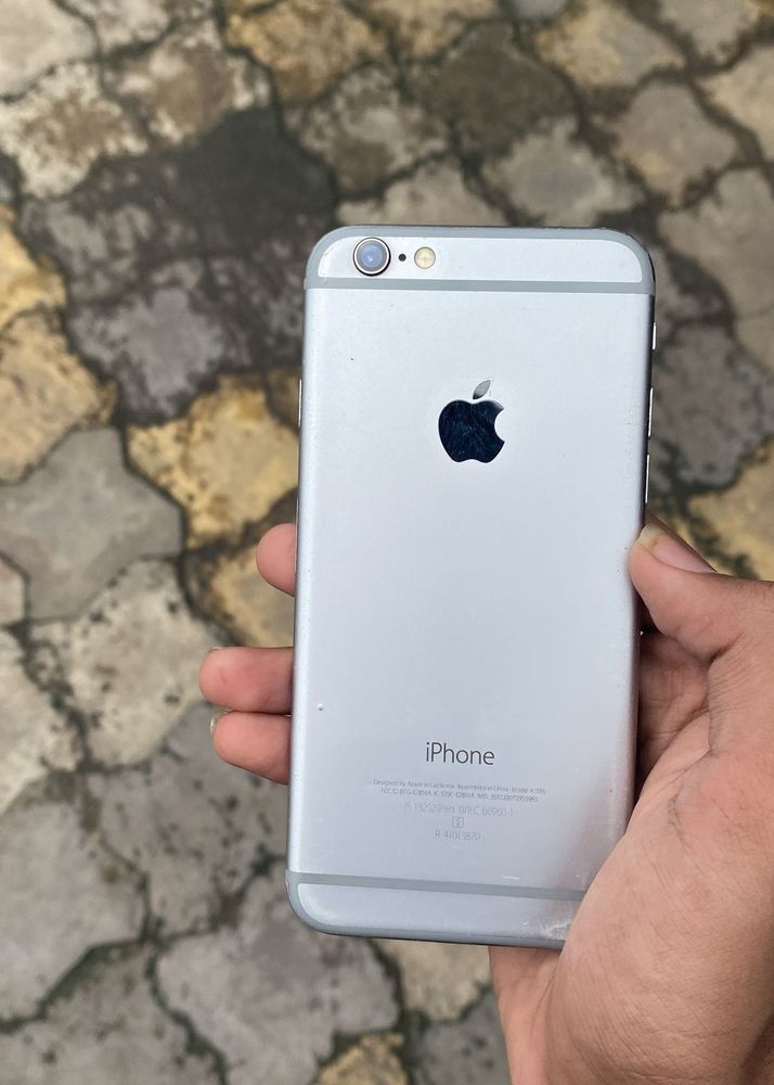 iPhone 6 - Silver
