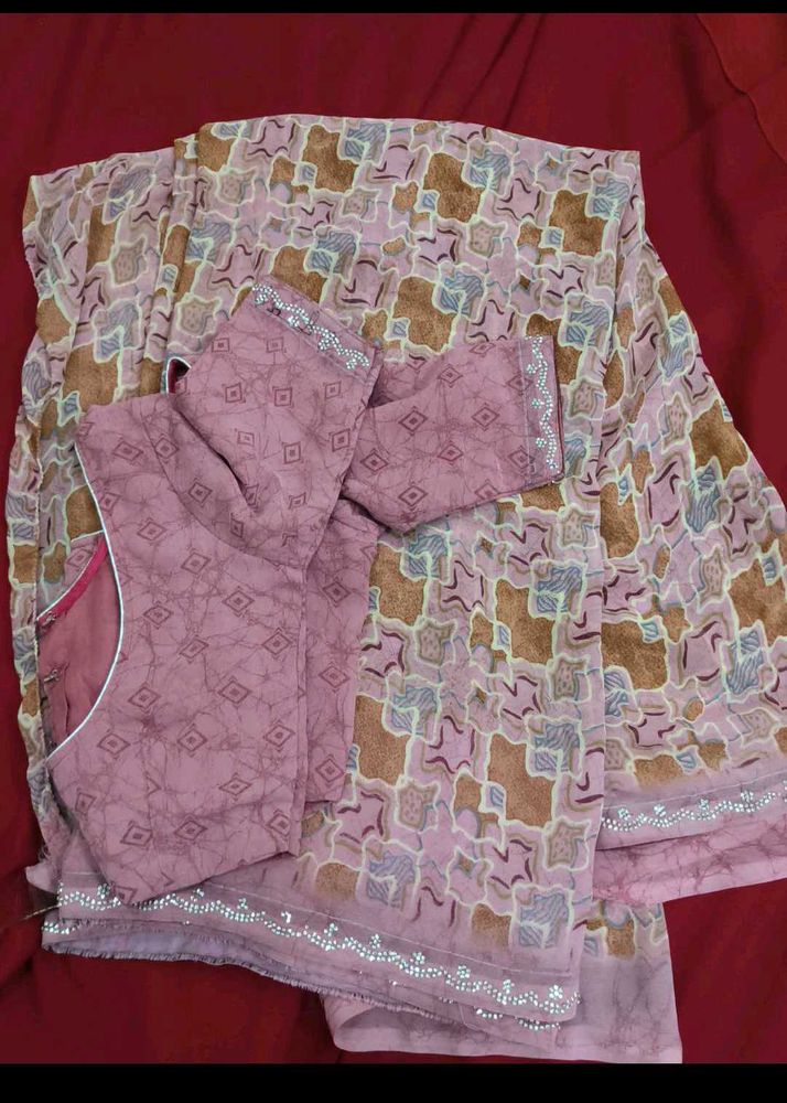 Printed saree with blouse