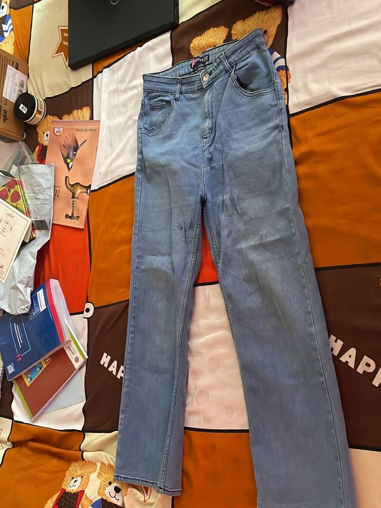 Kotty Straight Feet Jeans