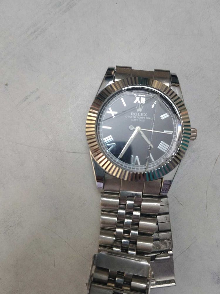 Rolex Watch - Classic Design