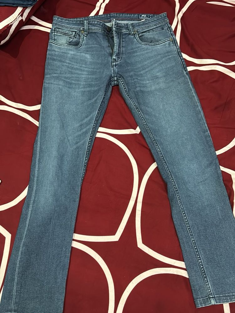 Men&#39;s Blue Jeans