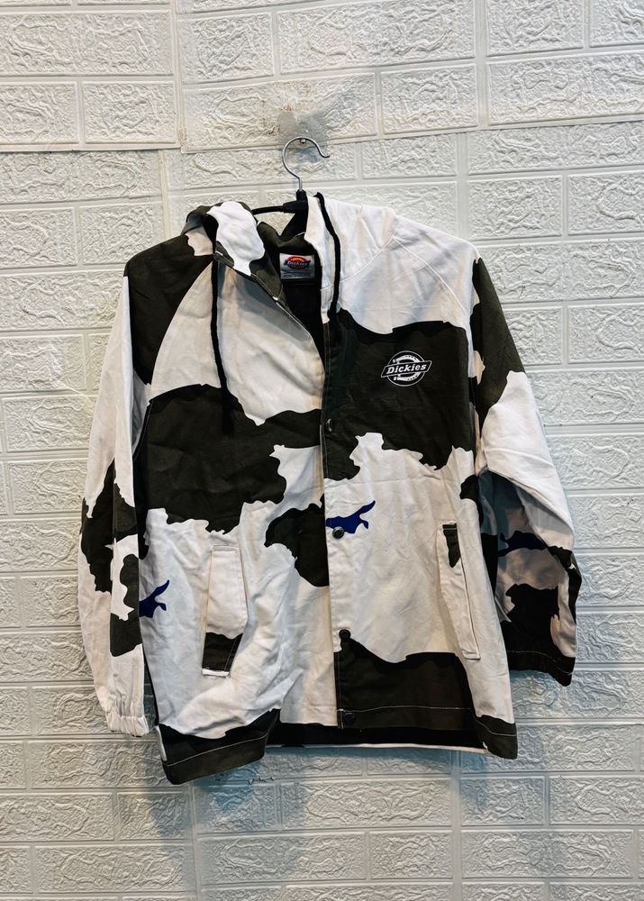 🇮🇹 Dickies Imported Camo Print Jacket