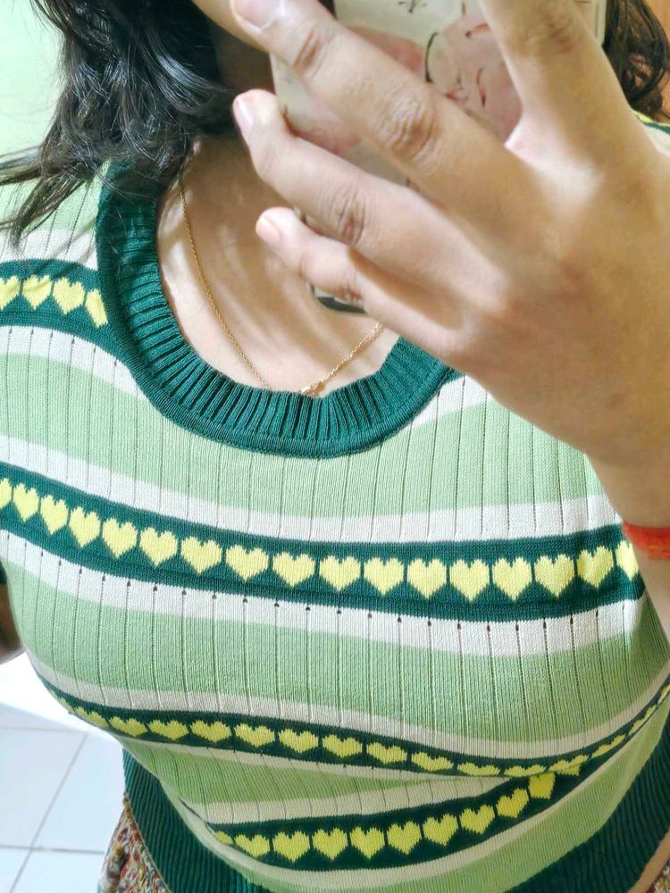 Simplicity Pullover Knitted Ribbed Top~