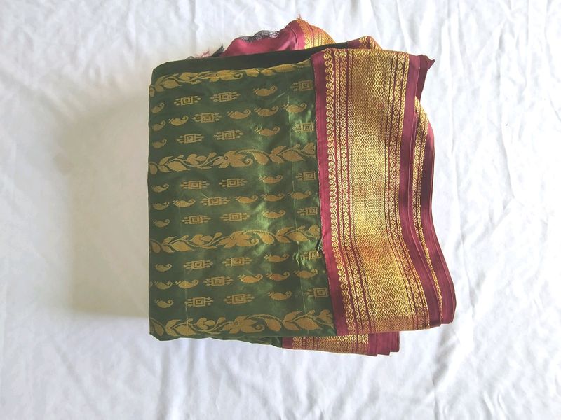 Green &amp; Gold Silk Saree