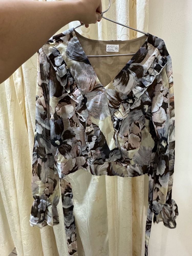 Floral Print Long Sleeve Top