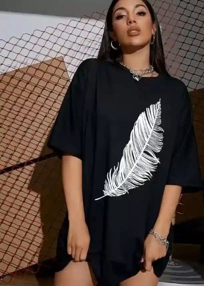 Oversized Feather Graphic Tee