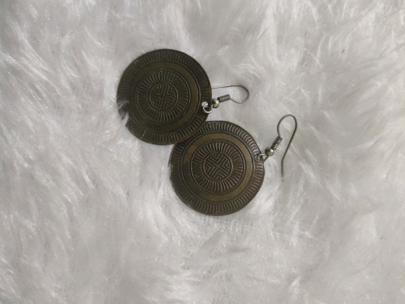 Coin Shaped Earring