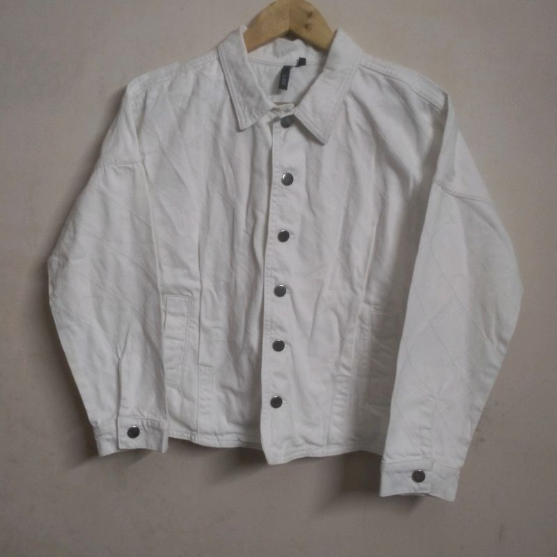 Lov White Denim Jacket (Women&#39;s)