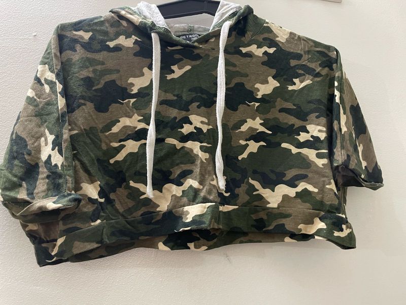 Camouflage Print Hoodie