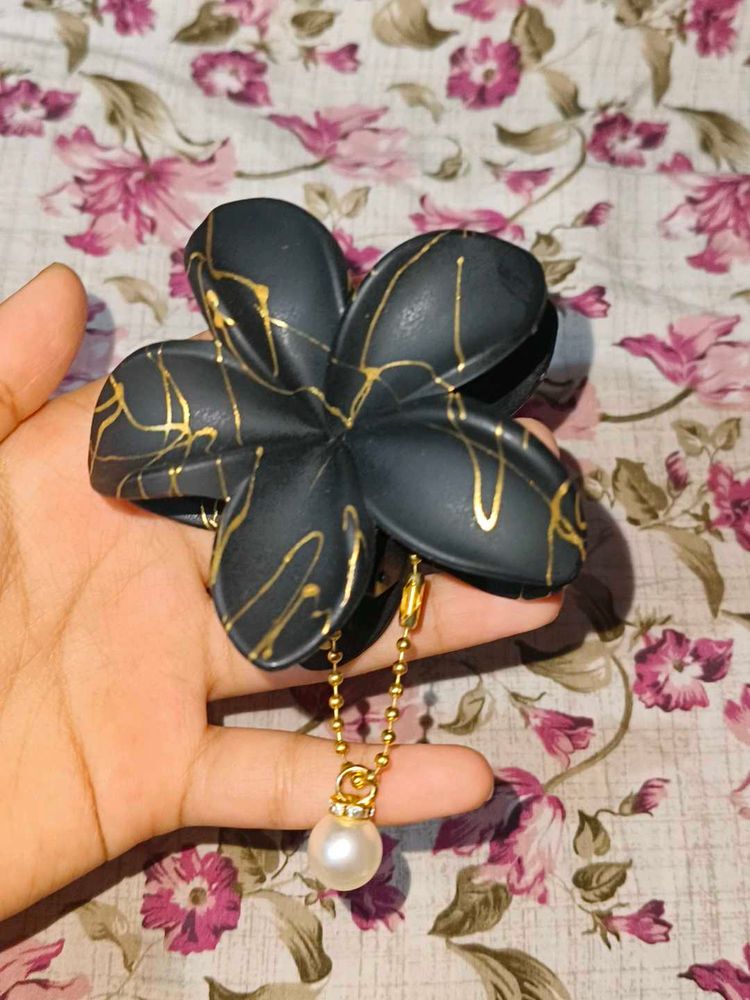 Latest Flower Hair Clip with Pearl Accent