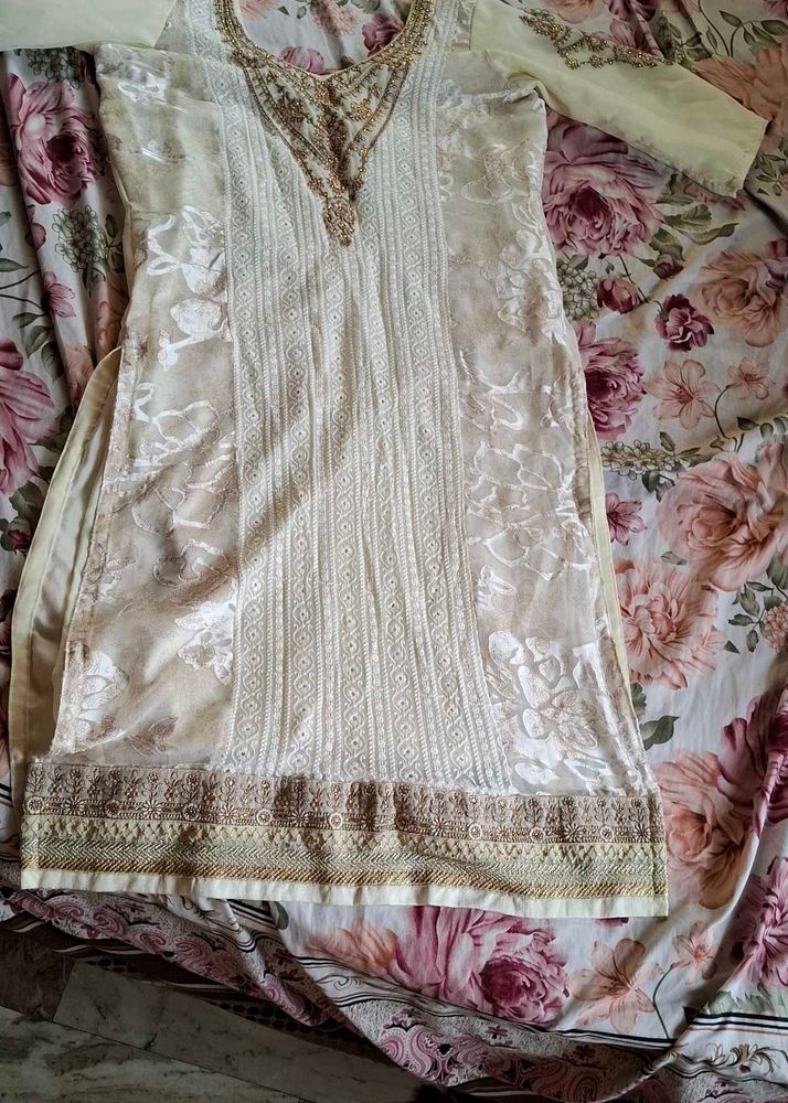 Salwar Suit