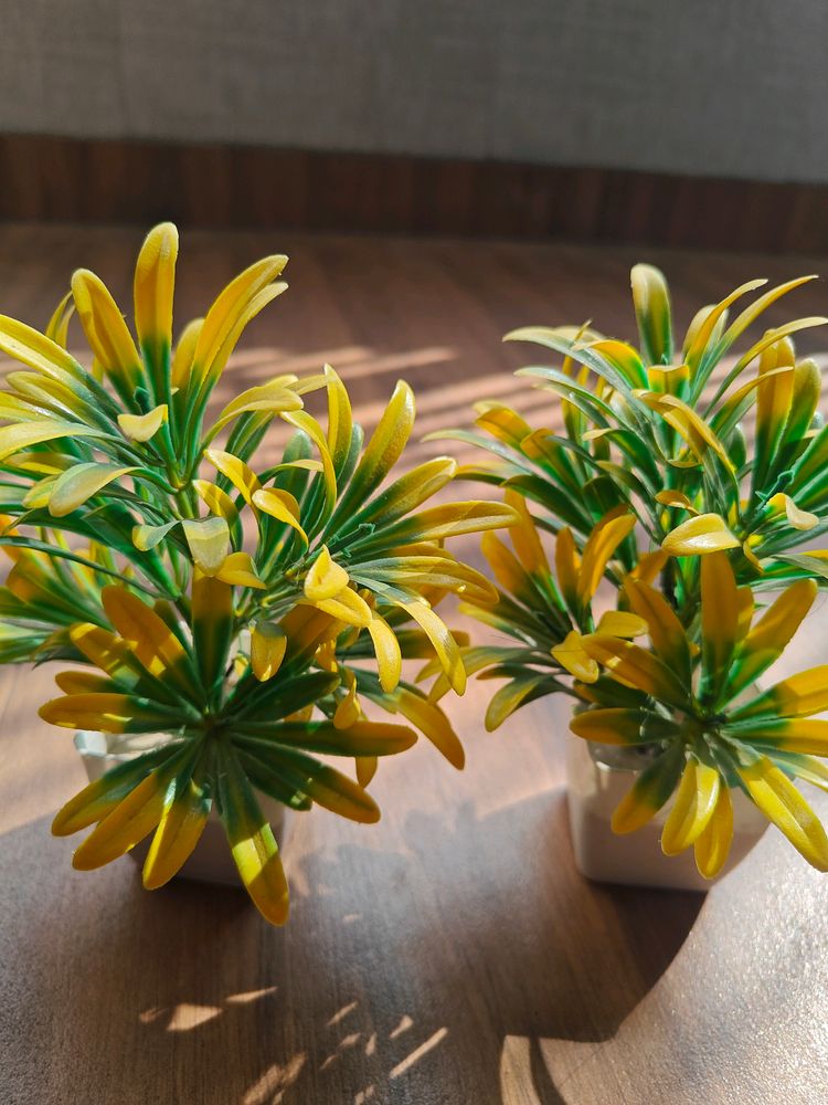 Artificial Flower Pot