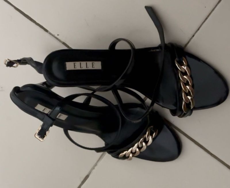 ELLE Sexy Heels