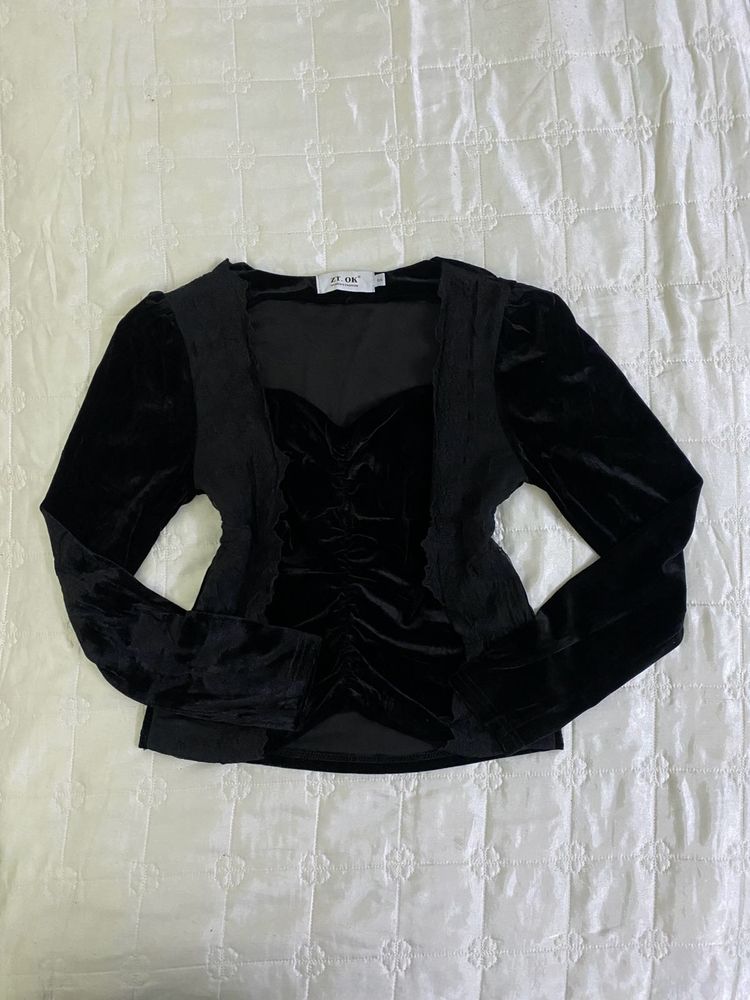 Elegant Black Velvet Top bust 32-34