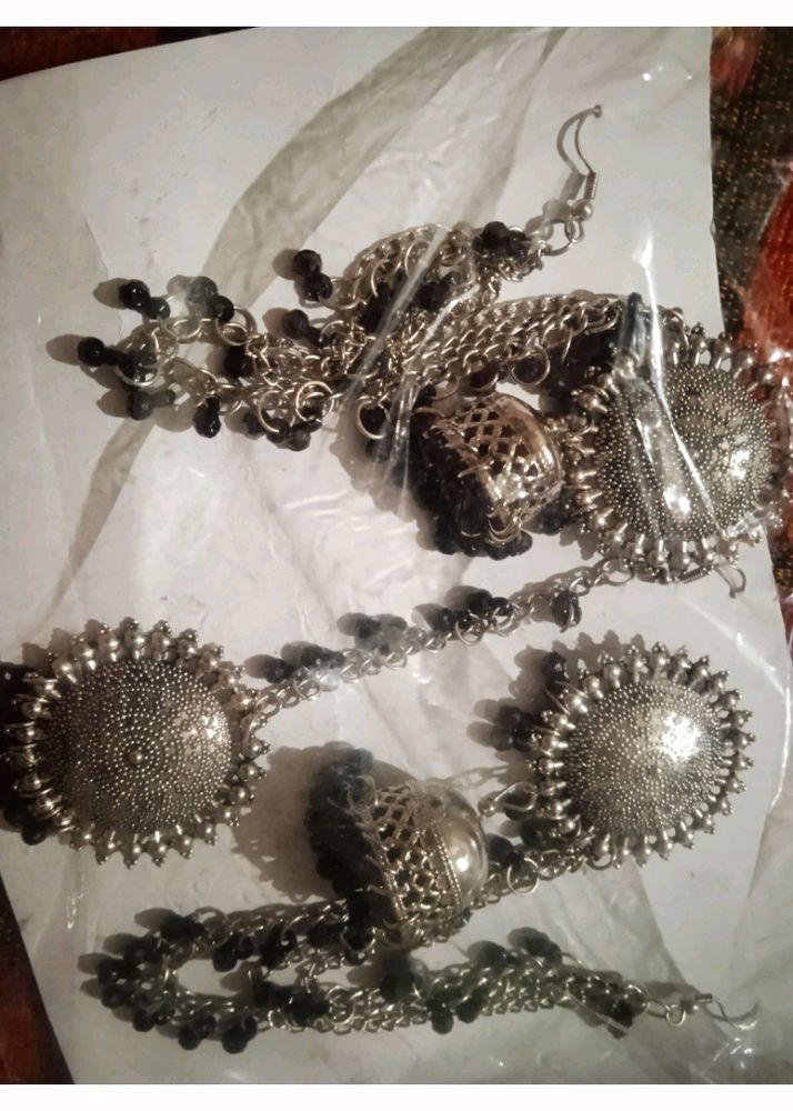 Tika Set