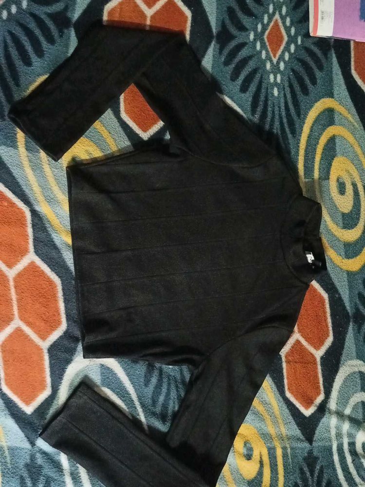 Black Striped Cropped Top