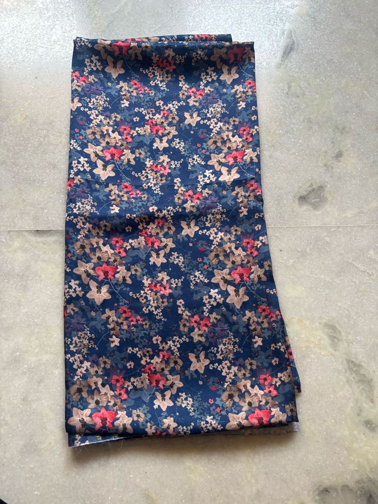 Charming Floral Print Fabric