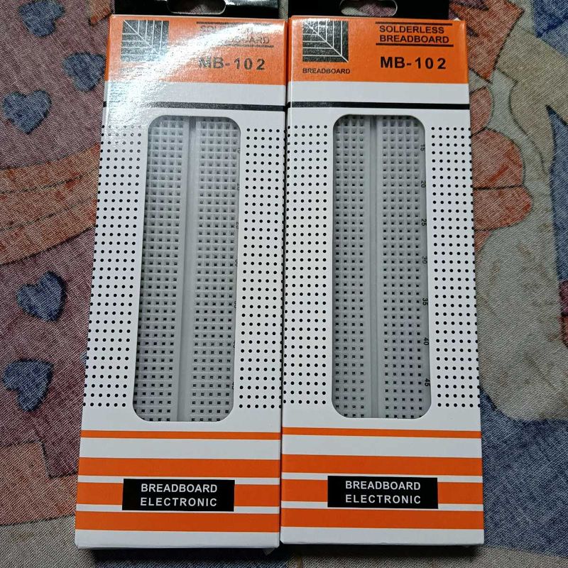 Solderless Breadboard MB-102