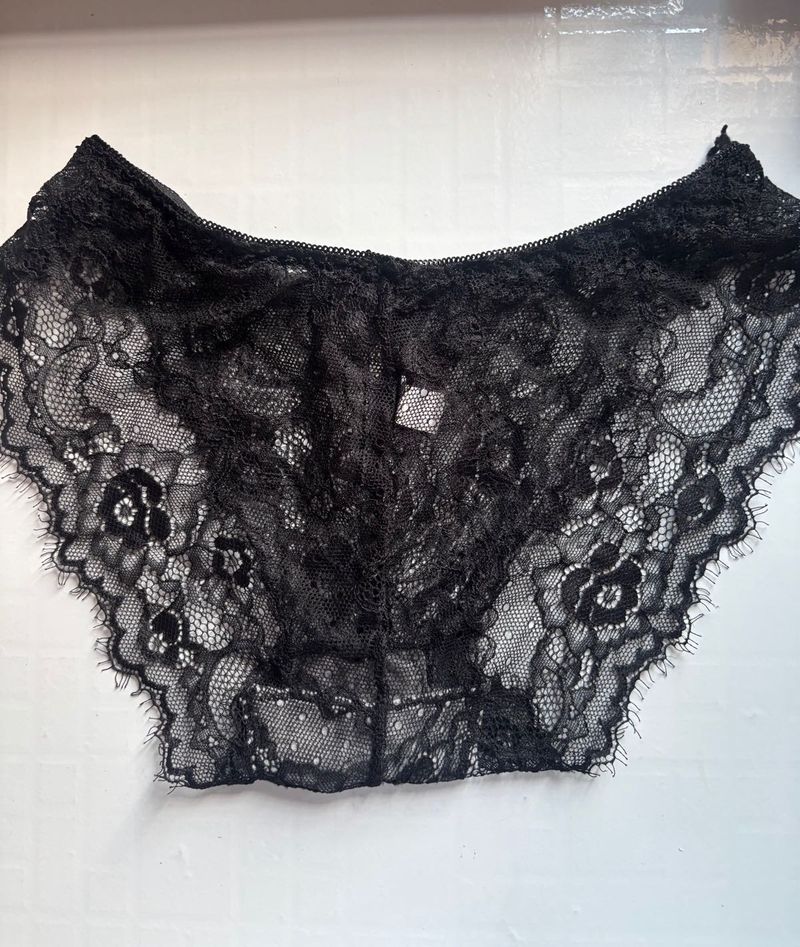 Black Lace Panty 🐈‍⬛♠️