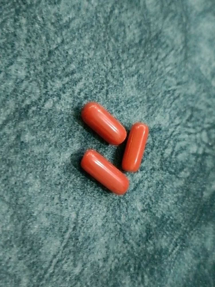 Coral Colored Capsule Lot
