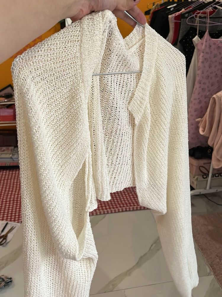 Knitted Bolero shrug✨