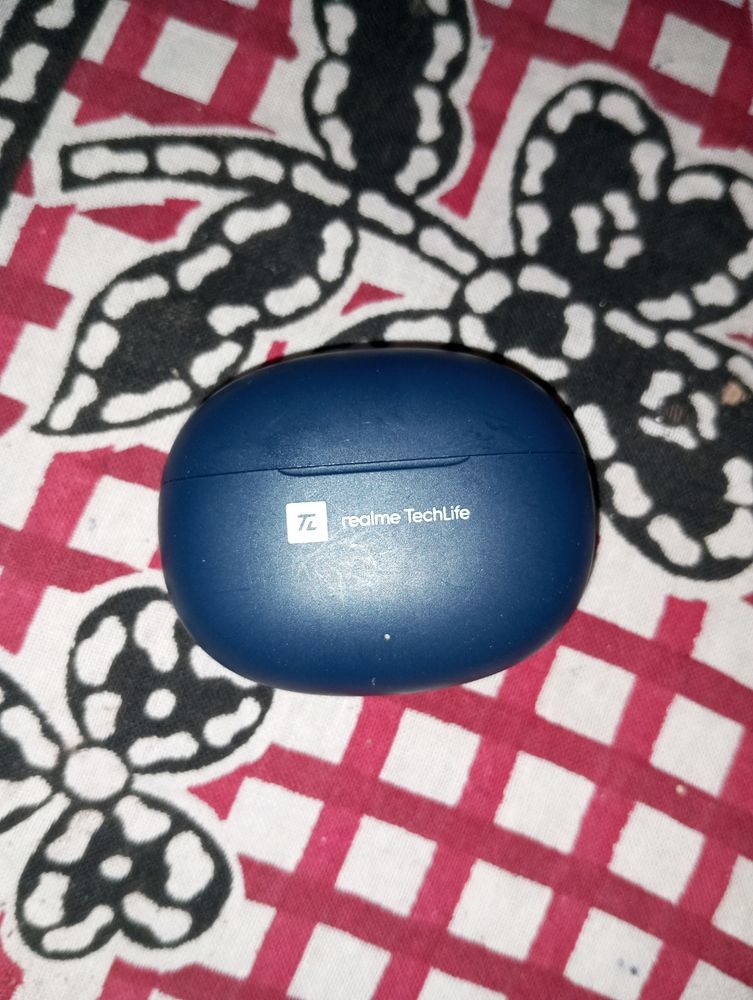 Realme T100