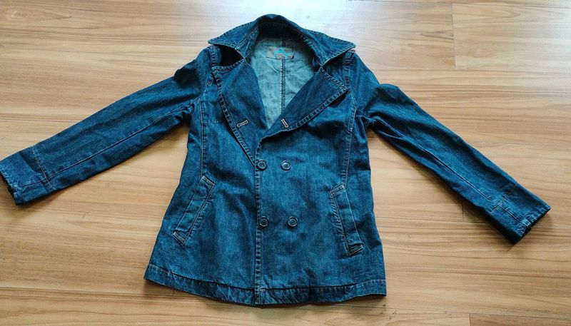 Denim Jacket 🧥