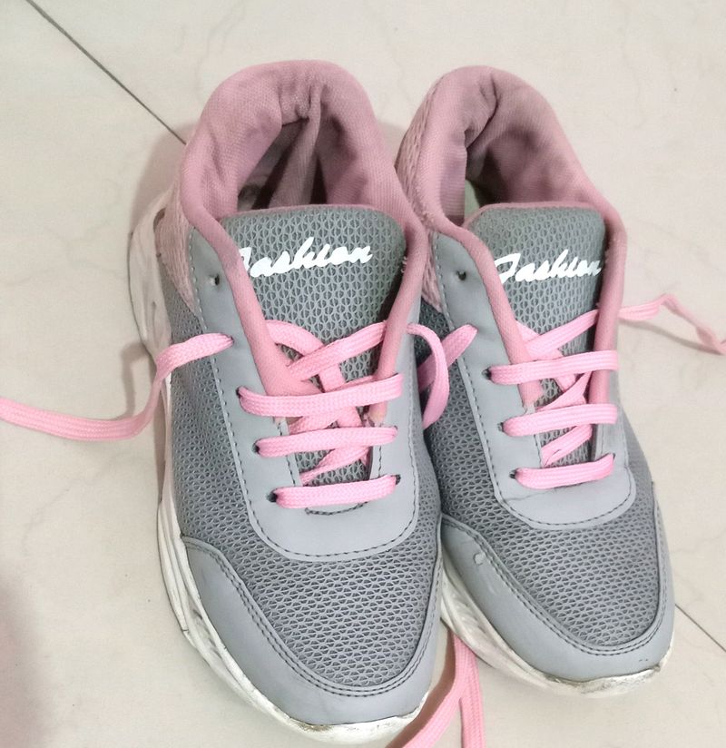 Fashionable Shoes For Women