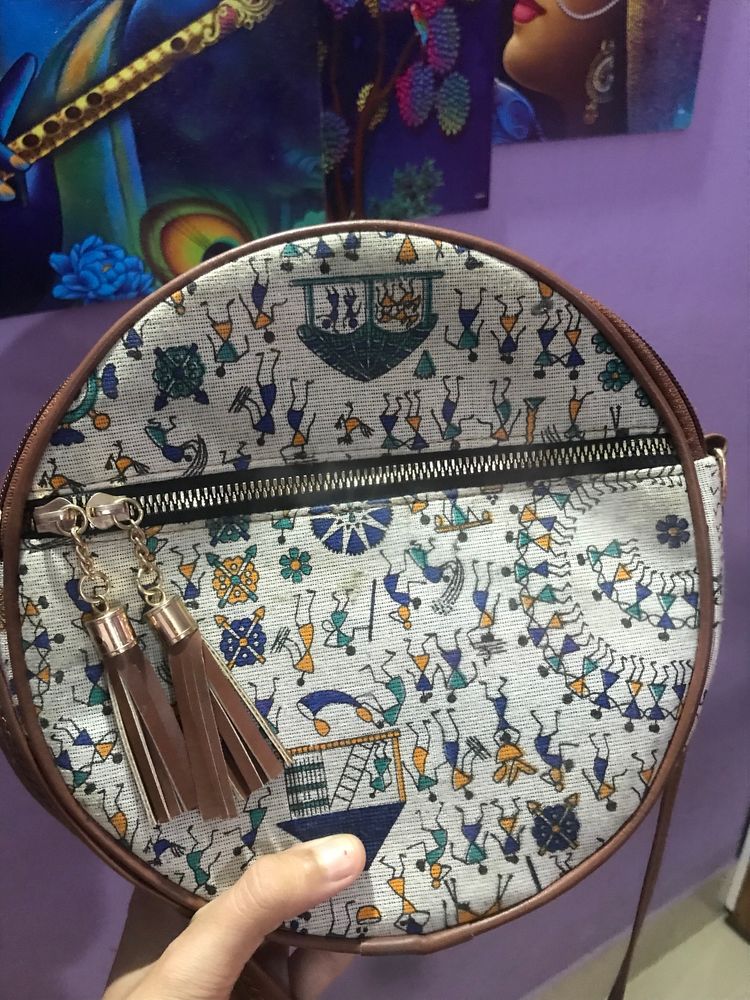 Sling Bag With Ethnic Design