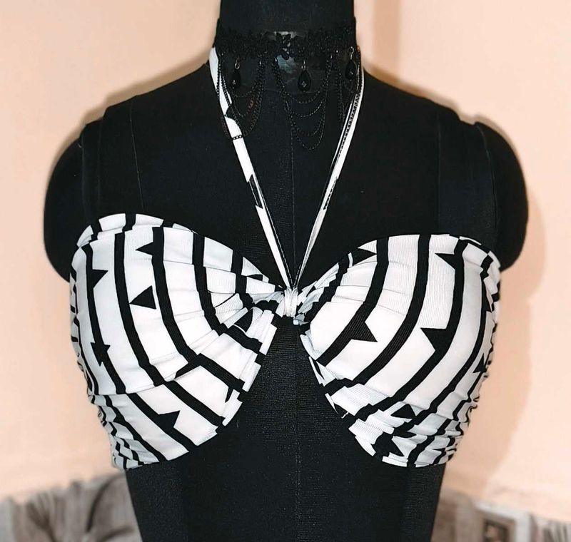 Size L/XL 🎁Buy 2 Get 1 Free 🎁 Striped Bikini Top