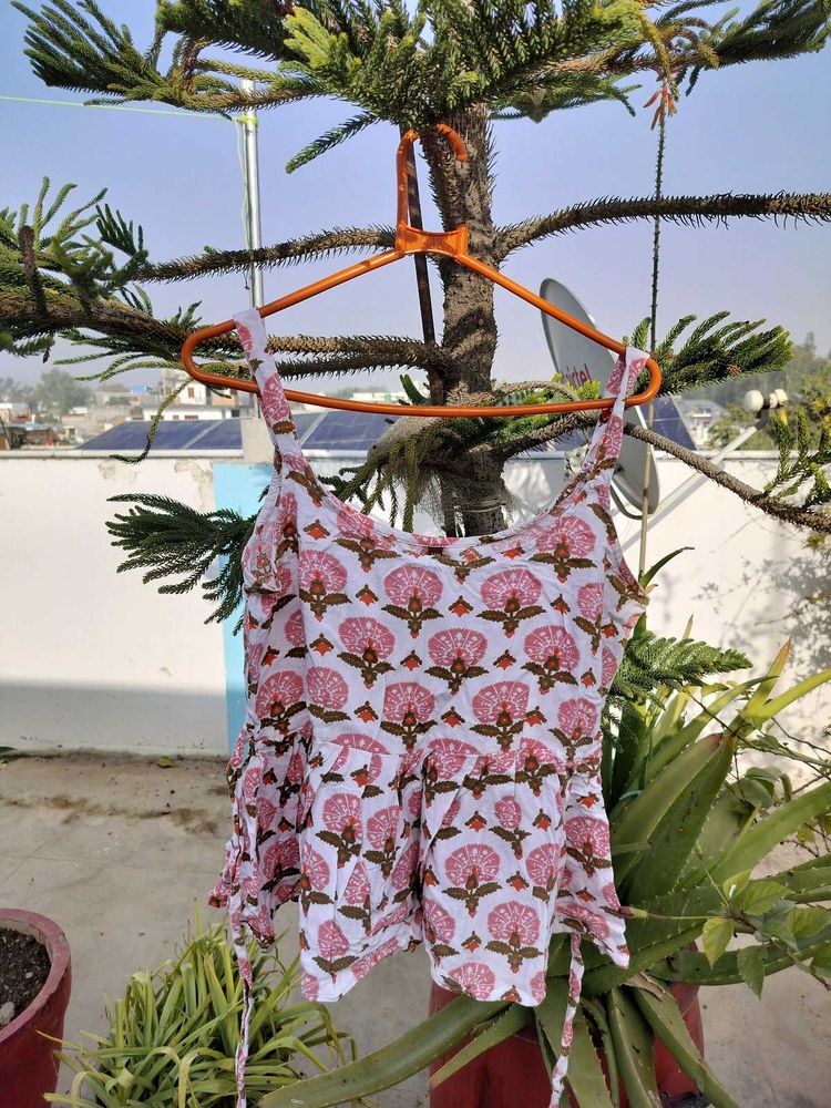 Floral Print Crop Top