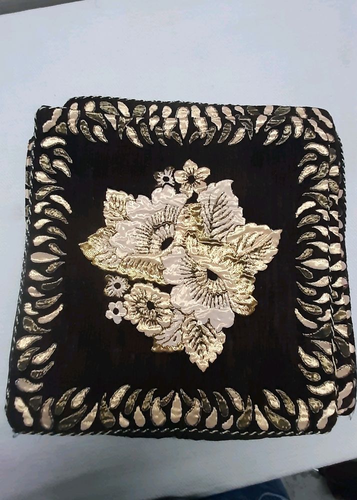 Totaly new cushion cover set